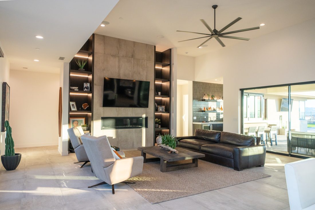 Flat Irons great room with fireplace
